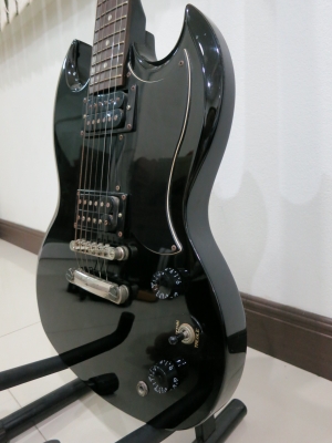 กีต้าร์ไฟฟ้า Epiphone SG-Special สีดำ ของแท้ มือสอง สภาพดี