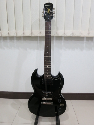 กีต้าร์ไฟฟ้า Epiphone SG-Special สีดำ ของแท้ มือสอง สภาพดี