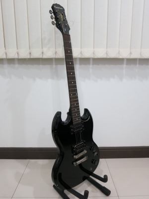 กีต้าร์ไฟฟ้า Epiphone SG-Special สีดำ ของแท้ มือสอง สภาพดี