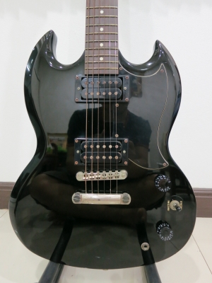 กีต้าร์ไฟฟ้า Epiphone SG-Special สีดำ ของแท้ มือสอง สภาพดี