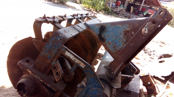 ขายผาน 7 สำหรับรถไถใหญ่ ยี่ห้อ CMT ราคาถูกตามสภาพ