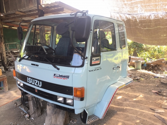 ขาย หัวรถสิบล้อ อีซูซุ ร็อคกี้  สภาพสวย อุปกรณ์ครบ ยกใส่ได้เลย