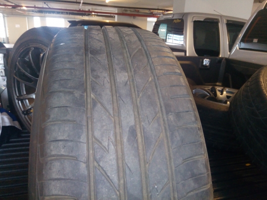 ขายล้อแม็กขอบ17 5รู114 สภาพสวยพร้อมยาง ขายล้อแม็กขอบ17 5รู114 สภาพสวยพร้อมยาง