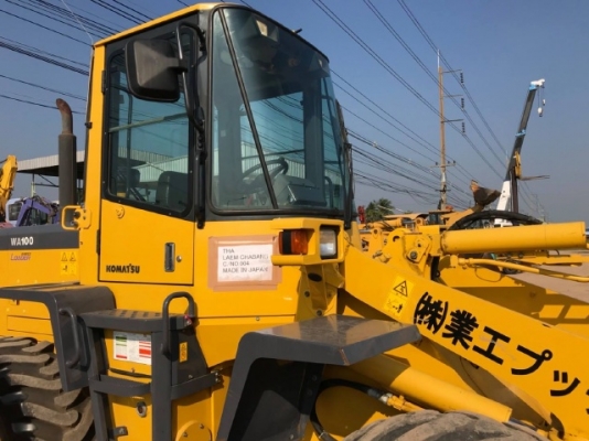 ขายรถตักล้อยาง KOMATSU WA100-3 รถนอกนำเข้าเองจากญี่ปุ่น สภาพสวยพร้อมใช้งาน มีVDOการทำงานครับ ขายรถตักล้อยาง KOMATSU WA100-3 รถนอกนำเข้าเองจากญี่ปุ่น สภาพสวยพร้อมใช้งาน มีVDOการทำงานครับ