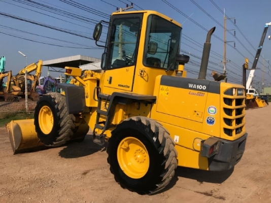 ขายรถตักล้อยาง KOMATSU WA100-3 รถนอกนำเข้าเองจากญี่ปุ่น สภาพสวยพร้อมใช้งาน มีVDOการทำงานครับ ขายรถตักล้อยาง KOMATSU WA100-3 รถนอกนำเข้าเองจากญี่ปุ่น สภาพสวยพร้อมใช้งาน มีVDOการทำงานครับ
