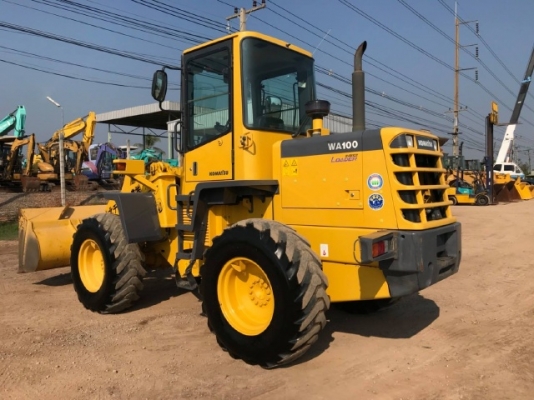 ขายรถตักล้อยาง KOMATSU WA100-3 รถนอกนำเข้าเองจากญี่ปุ่น สภาพสวยพร้อมใช้งาน มีVDOการทำงานครับ ขายรถตักล้อยาง KOMATSU WA100-3 รถนอกนำเข้าเองจากญี่ปุ่น สภาพสวยพร้อมใช้งาน มีVDOการทำงานครับ