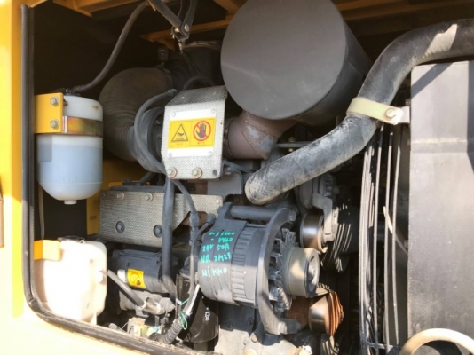 ขายรถตักล้อยาง KOMATSU WA100-3 รถนอกนำเข้าเองจากญี่ปุ่น สภาพสวยพร้อมใช้งาน มีVDOการทำงานครับ ขายรถตักล้อยาง KOMATSU WA100-3 รถนอกนำเข้าเองจากญี่ปุ่น สภาพสวยพร้อมใช้งาน มีVDOการทำงานครับ