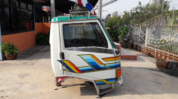 หัวเก๋ง ซุปเปอร์เสี่ย สภาพพร้อมใช้ สนใจขอภาพเพิ่มครับ