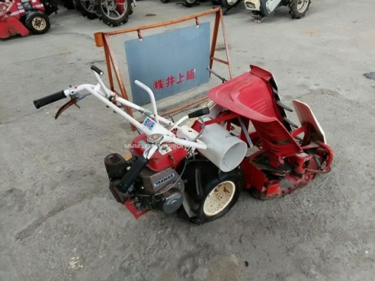 รถเกี่ยวข้าวเดินตาม YANMAR รุ่น YB101เบนซิน 4 จังหวะขนาด 3.2 แรงม้า รหัสสินค้า 50109003โทร 081-82833