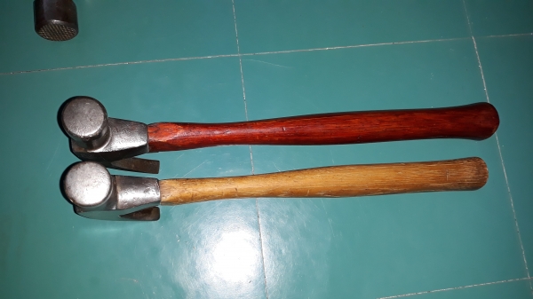 ขายค้อนหงอน 16OZ. PLUMB MADE IN USA.ด้ามไม้มือสองสภาพดี