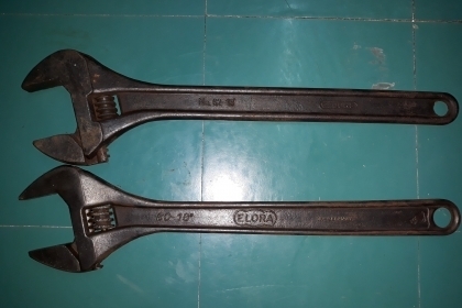 ขายประแจเลื่อนพ็คคู่ พิเศษวันเด็ก GEDORE 18&quot; ; EROLA 18&quot; MADE IN GERMANY. งานเก่ามือสองสภา
