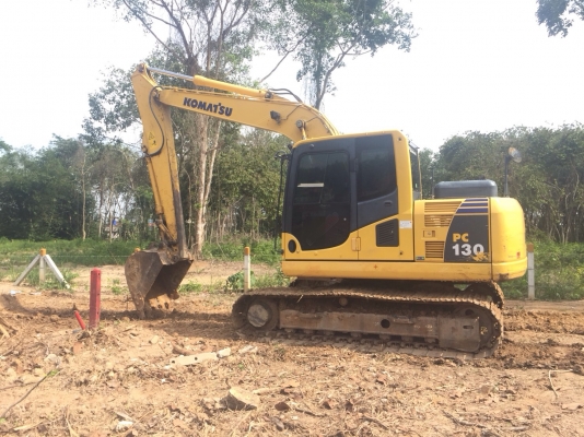 ขายรถแบคโฮ KOMATSU KMTPC202T87C PC130-8 ทำงาน 5399ชั่วโมง สนใจโทร 081-970-1072