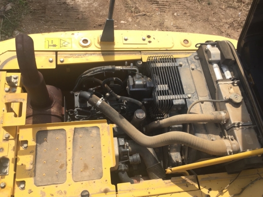 ขายรถแบคโฮ KOMATSU KMTPC202T87C PC130-8 ทำงาน 5399ชั่วโมง สนใจโทร 081-970-1072