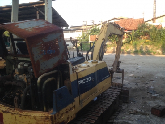 2คัน"380,000"บาท PC30รุ่น6พร้อมหัวเจาะ1หัว