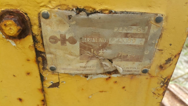 2คัน"380,000"บาท PC30รุ่น6พร้อมหัวเจาะ1หัว