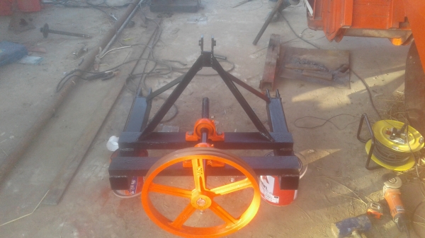 ขายเครื่องปั่นติดรถไถ 2500