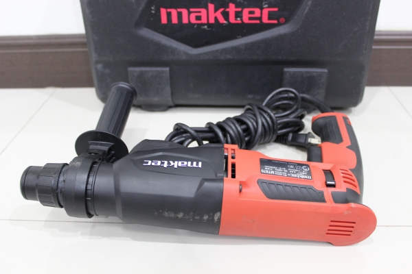 สว่านโรตารี Maktec แท้ 2 ระบบ รุ่น MT870 710 วัตต์ สภาพใหม่มาก มีกล่อง ใช้ได้ปกติ