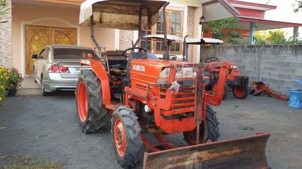 L2605 สองเพลา รถเครื่องดี พร้อมใช้งาน