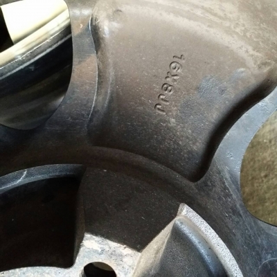 ขอบ16นิ้ว5รู114 ชุดนี้ราคา 5900 บาท