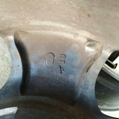 ขอบ16นิ้ว5รู114 ชุดนี้ราคา 5900 บาท