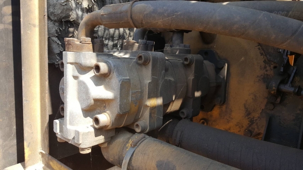 ขาย แบคโฮ KOMATSU PC120-2 สภาพสวยพร้อมใช้งาน เครื่องดี ปั้มดี เอวแน่น ช่วงล่างเต็ม เอกสารใบอินวอยซ์ ขาย แบคโฮ KOMATSU PC120-2 สภาพสวยพร้อมใช้งาน เครื่องดี ปั้มดี เอวแน่น ช่วงล่างเต็ม เอกสารใบอินวอยซ์