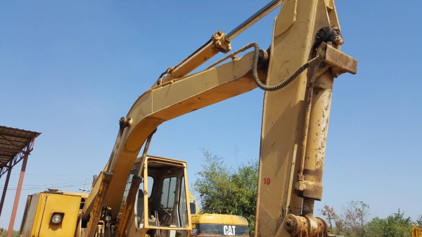 ขาย แบคโฮ KOMATSU PC120-2 สภาพสวยพร้อมใช้งาน เครื่องดี ปั้มดี เอวแน่น ช่วงล่างเต็ม เอกสารใบอินวอยซ์ ขาย แบคโฮ KOMATSU PC120-2 สภาพสวยพร้อมใช้งาน เครื่องดี ปั้มดี เอวแน่น ช่วงล่างเต็ม เอกสารใบอินวอยซ์