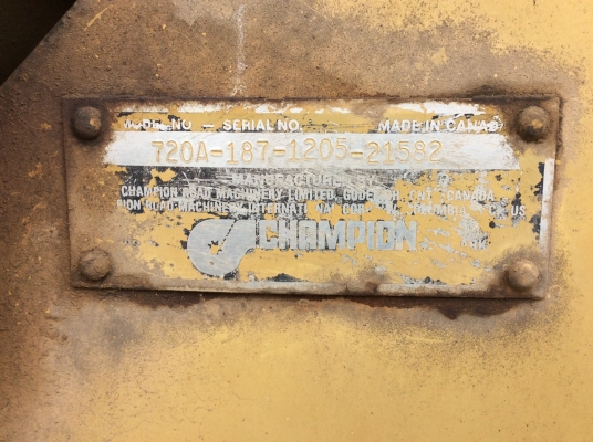 ขายรถเกรด CHAMPION 720A ราคา 350000