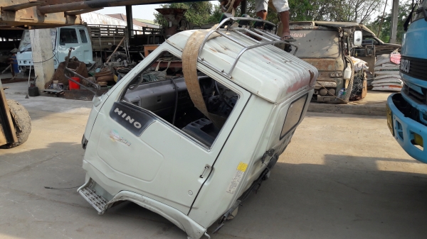 หัวเก๋ง Hino Fc ตามสภาพ