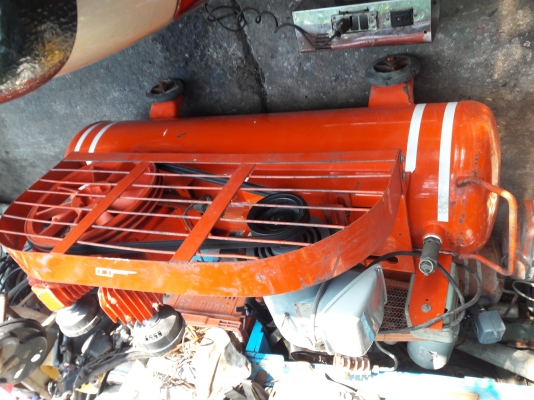 ขาย !! ปั้มลม.ยี่ห้อCY.ขนาด3แรง2สูบ.มอเตอร์.มิตซู220v.