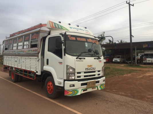Isuzu FRR190 หัวตึกห้างแท้ปี55 ไม่มีหลังคา กะบะยาว5.5ม ีเดิมบาง ภายในสวย Isuzu FRR190 หัวตึกห้างแท้ปี55 ไม่มีหลังคา กะบะยาว5.5ม ีเดิมบาง ภายในสวย