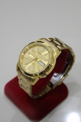 นาฬิกา Seiko Auto ระบบออโต้ ชาย เรือนทอง Made in Japan นาฬิกา Seiko Auto ระบบออโต้ ชาย เรือนทอง Made in Japan