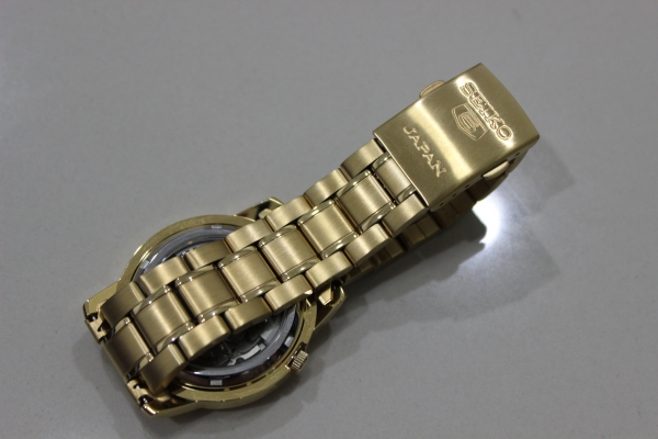 นาฬิกา Seiko Auto ระบบออโต้ ชาย เรือนทอง Made in Japan นาฬิกา Seiko Auto ระบบออโต้ ชาย เรือนทอง Made in Japan