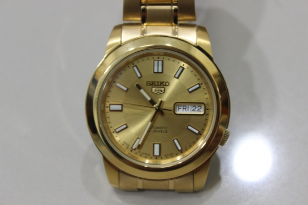 นาฬิกา Seiko Auto ระบบออโต้ ชาย เรือนทอง Made in Japan นาฬิกา Seiko Auto ระบบออโต้ ชาย เรือนทอง Made in Japan