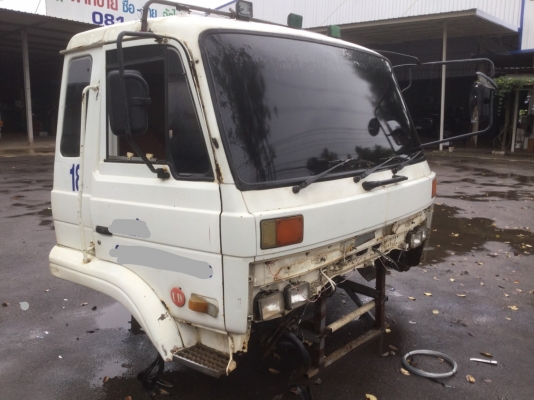 ขายหัวรถบรรทุก NISSAN UD 430 ตามสภาพ ราคา 40,000 บาท ศุภากร 081-1903107-089-5367218
