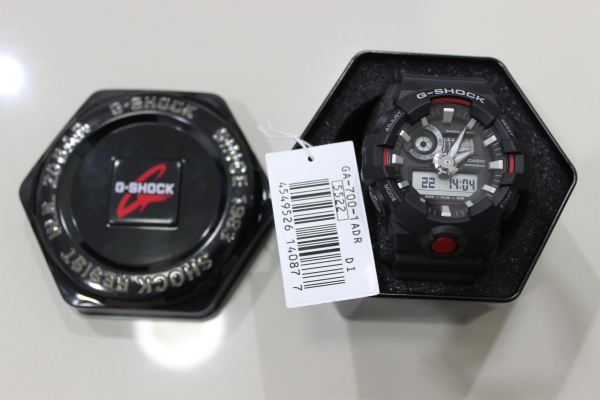 นาฬิกา CASIO G-shock รุ่น GA-700-1ADR ของแท้ สีดำ ของใหม่ มีใบรับประกัน ครบกล่อง ส่งฟรี