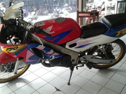 ็Honda NSR150R ปี 37