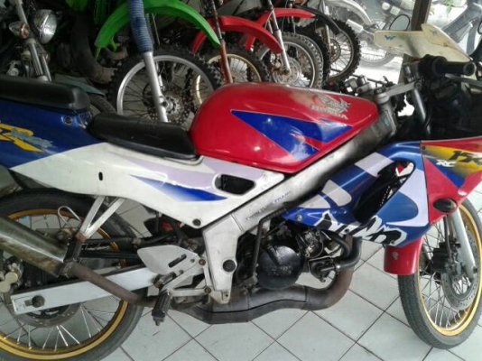 ็Honda NSR150R ปี 37