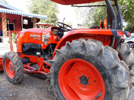 ขายรถไถL4708ใบมีดผาล4พร้อมใช้ครับ ขายรถไถL4708ใบมีดผาล4พร้อมใช้ครับ