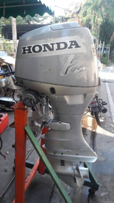 เครื่องเรือHONDA 50 FOUR พร้อมทริม