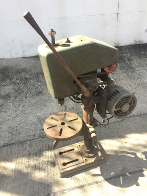 เครื่องต๊าบเกลียว เครื่องต๊าบเกลียว