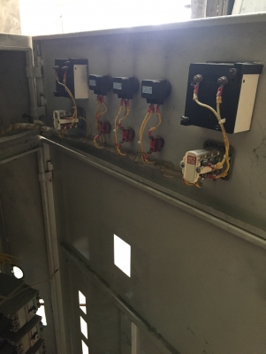 ตู้ควบคุมไฟโรงงาน