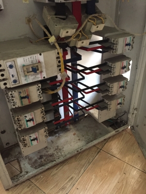 ตู้ควบคุมไฟโรงงาน