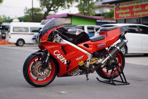 ร้าน วุฒิ นนบุรี ขาย HONDA RVF NC35 ในตำนาน