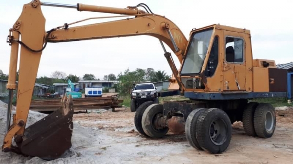 ขาย 195,000฿(.)KOMATSU .pw.120-2 2เพลาแต่ถอดเพลาหน้าออก เครื่องดีปั้มดีใช้งานได้ รถอยู่ สามโคก