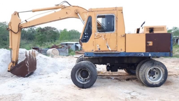 ขาย 195,000฿(.)KOMATSU .pw.120-2 2เพลาแต่ถอดเพลาหน้าออก เครื่องดีปั้มดีใช้งานได้ รถอยู่ สามโคก