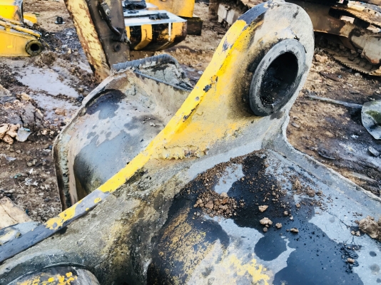 ขาย บุ๊งกี้ ถอดจาก KOBELCO SK200 ตามสภาพ ขาย บุ๊งกี้ ถอดจาก KOBELCO SK200 ตามสภาพ