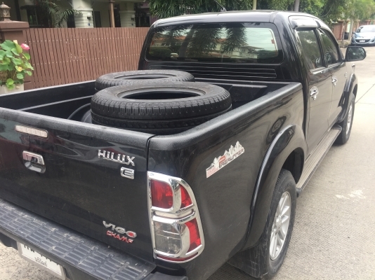 ยาง Goodyear 265 65 17 ปี16 ดอกเต็ม ไม่มีปะ เนื้อนิ่มๆ ใช้ยาว ราคาไม่แพง
