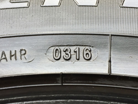 ยาง Goodyear 265 65 17 ปี16 ดอกเต็ม ไม่มีปะ เนื้อนิ่มๆ ใช้ยาว ราคาไม่แพง