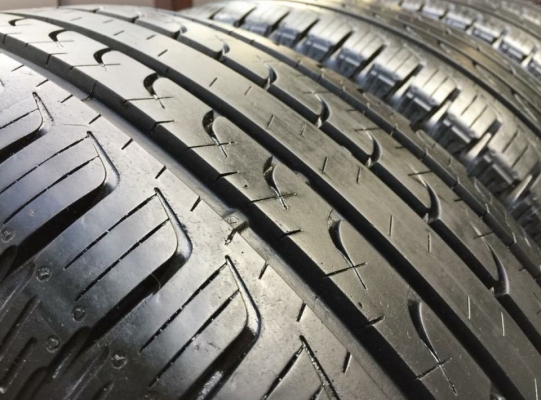 ยาง Goodyear 265 65 17 ปลายปี16 ดอกเต็ม ไม่มีปะ เนื้อนิ่มๆ ใช้ยาว ราคาไม่แพง