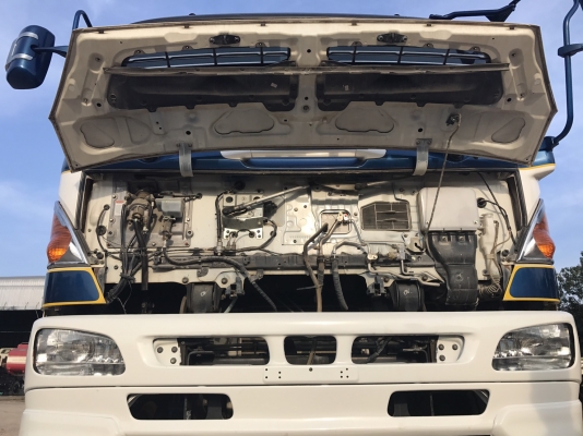 ขายรถโม้ปูน 10 ล้อ 2 เพลา HINO FM1AKKM ปี.59 ราคา.2,100,000 ต่อรอง 330 แรง โม้ BNK ( 7 คิว ) ปั้ม HS รถสวยจัด วิ้งแค่ 60,000 กว่ากิโล ยางสะภาพ 80-90\% คัสทรีสวย โม้สวย รถสะภาพ 90\% สนใจรีบจองด่วน 081-3531946 ต่อ.บางนา &amp; ID-LINE รถใช้งานที่นครปฐม-ราชบุรี